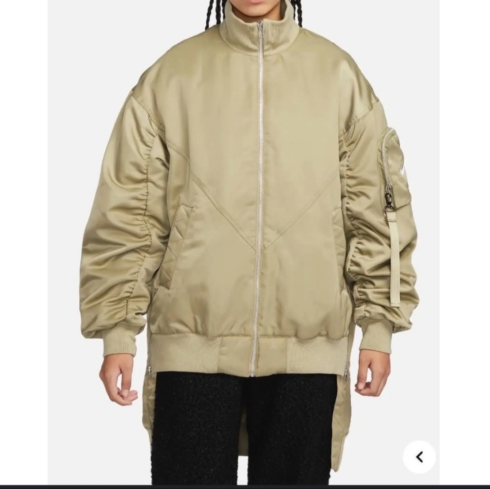 Nike therma-fit Oversized street wear quilted jacket xl nwot